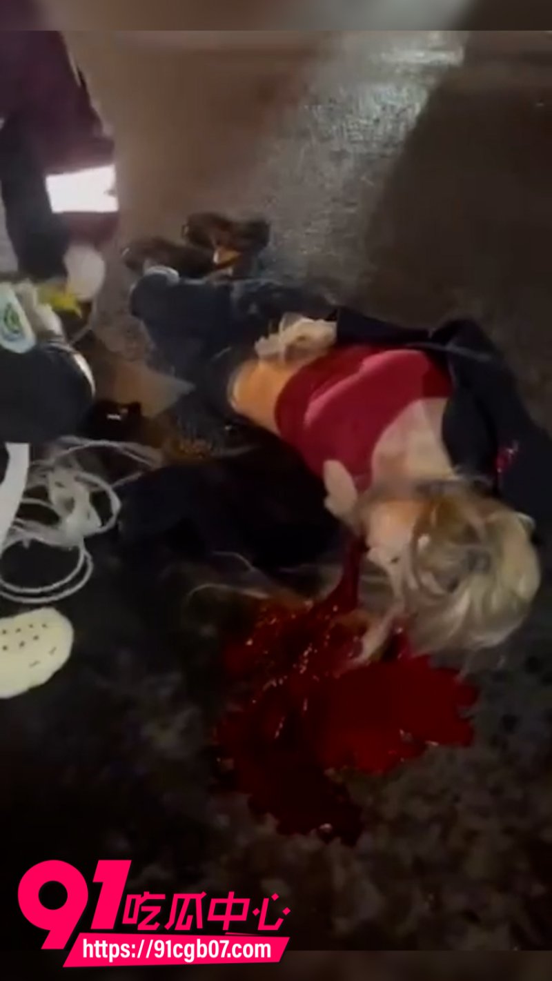 抖音女网黄周周长沙十二兽车祸去世网页素材1 抖音女网黄周周长沙十二兽车祸去世网页素材1