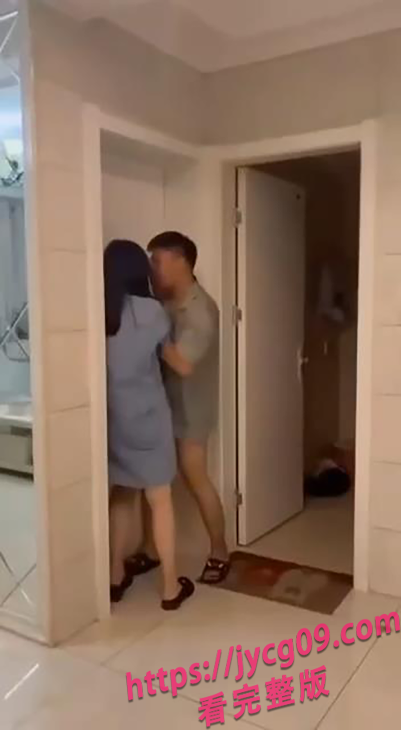 江苏抓奸在床实录曝光！小舅子怒砸渣男画面太狠