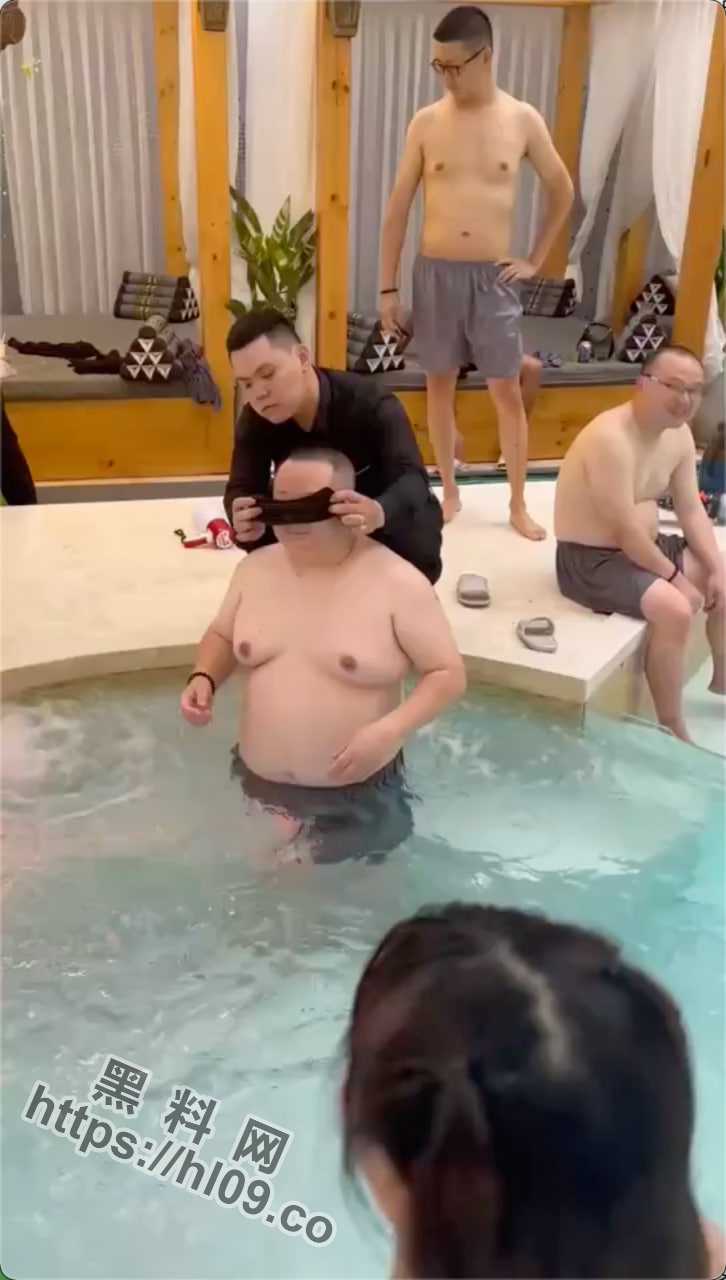 现实版纣王「酒池肉林」，美女美酒寻欢作乐，有钱的快乐无法想象