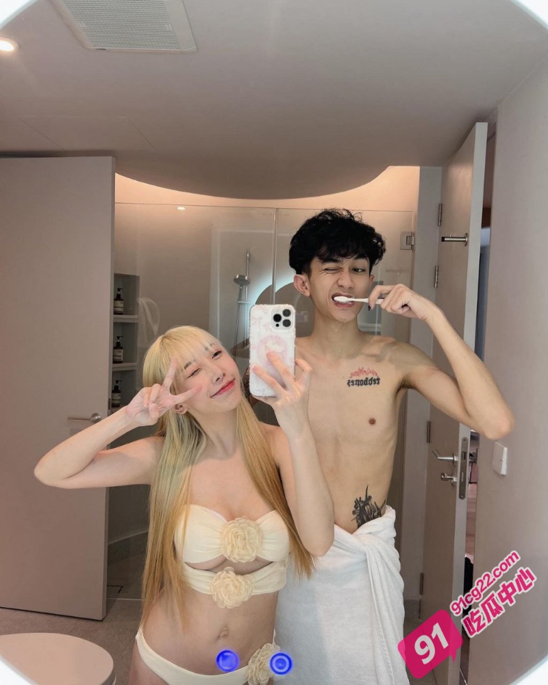 泰国女网红HIGHSSTN 和精瘦男友的日常 被操到双眼迷离!