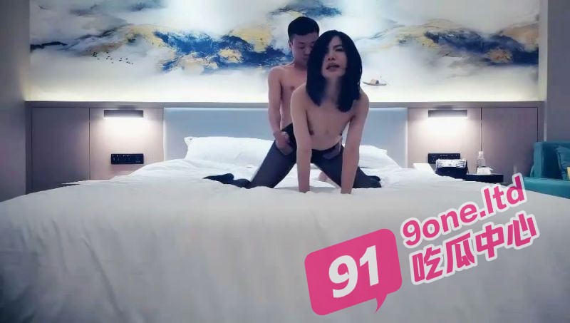舞蹈生的黑丝艳舞 搔首弄姿扭臀诱惑调情 各种姿势激情爆操!
