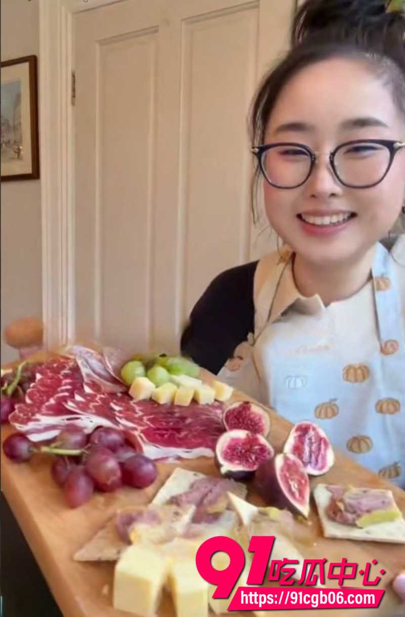 阿黑颜网黄噗噗 10月245 阿黑颜网黄噗噗 10月245