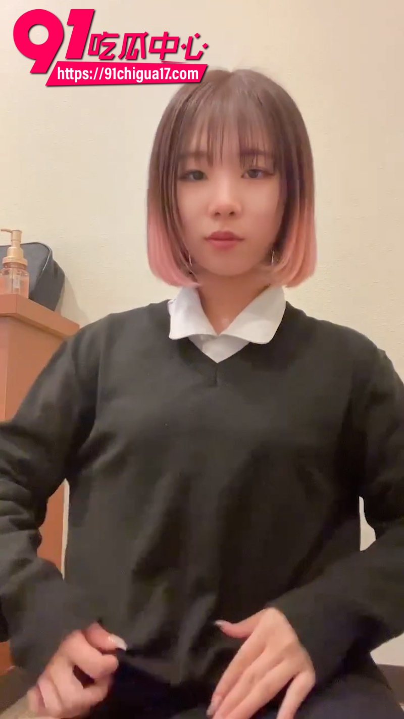 日本短发樱花妹 裸贷逾期不还 被社会大哥全网曝光裸贷资料