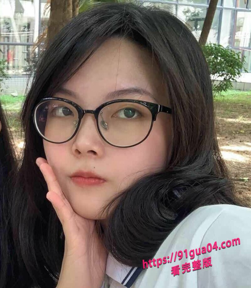 美少女制服诱惑04