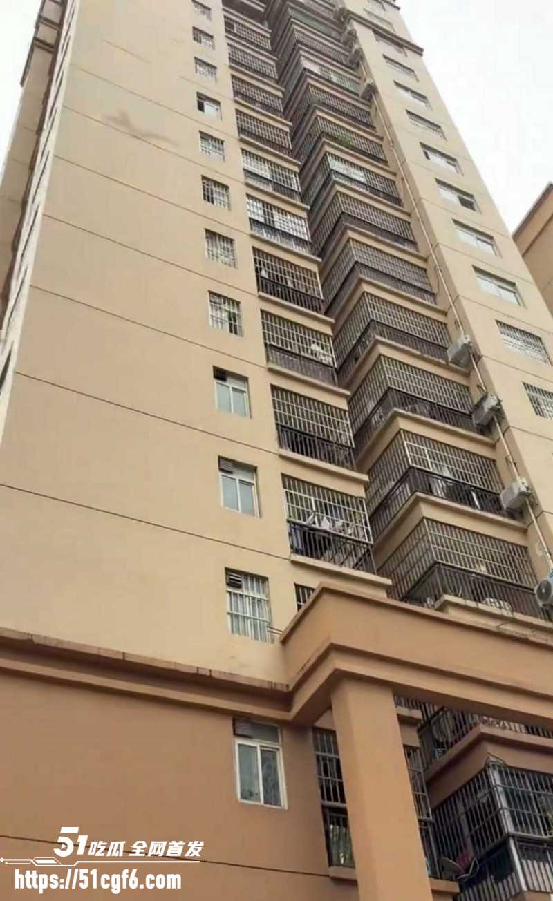 广西南宁袁记水饺跳楼事件08 广西南宁袁记水饺跳楼事件08