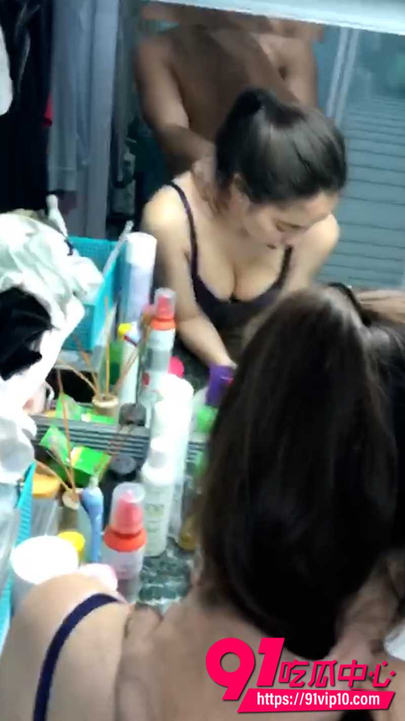 抖音24W粉丝女网红闹闹出卖肉体跟榜一大哥线下约炮4 抖音24W粉丝女网红闹闹出卖肉体跟榜一大哥线下约炮4