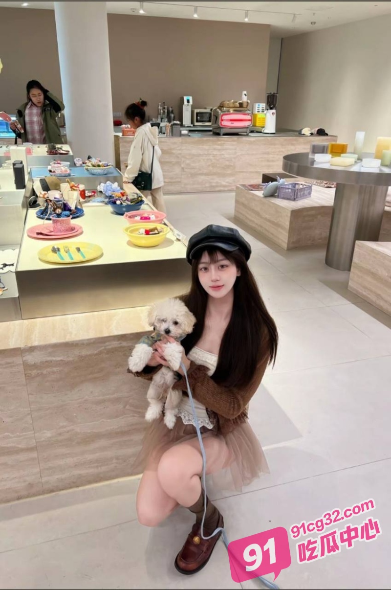 探花大神唐伯虎约操嫩妹苏朦朦 超高清特写怼插超粉嫩白虎骚逼！ 配图2