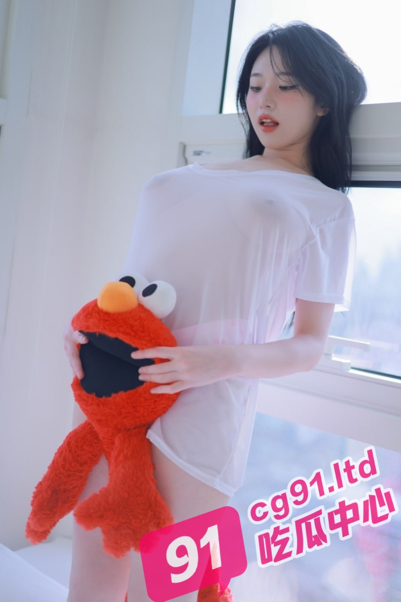 巨乳模特 YeonWoo 崛起之路 继网剧女主后全裸作品流出 纯天然巨乳Q弹诱惑