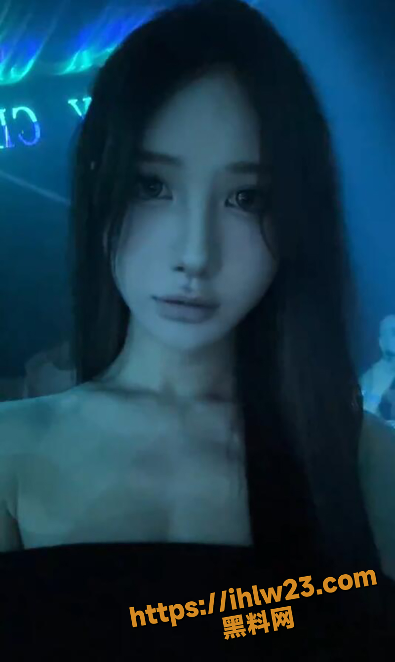 推特TS 羊羊子 比女人还骚的高颜值大屌萌妹被男同干翻 口爆吞精 顶级搅屎棍刺刀对决！