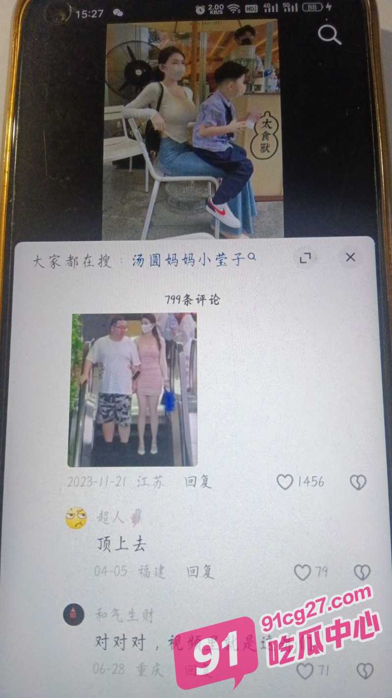 8_W_800px.jpg
