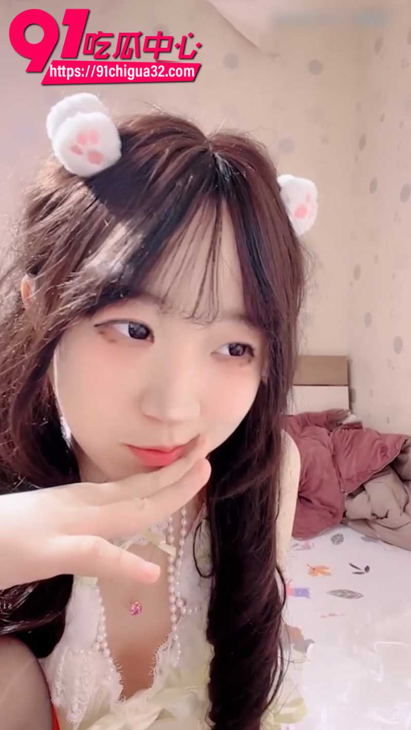 粉嫩女主播邪恶双马尾跟好闺蜜在家互相磨豆腐2