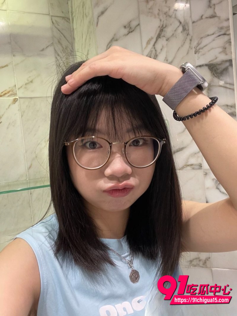 湖南孙晓晴私密视频流出5