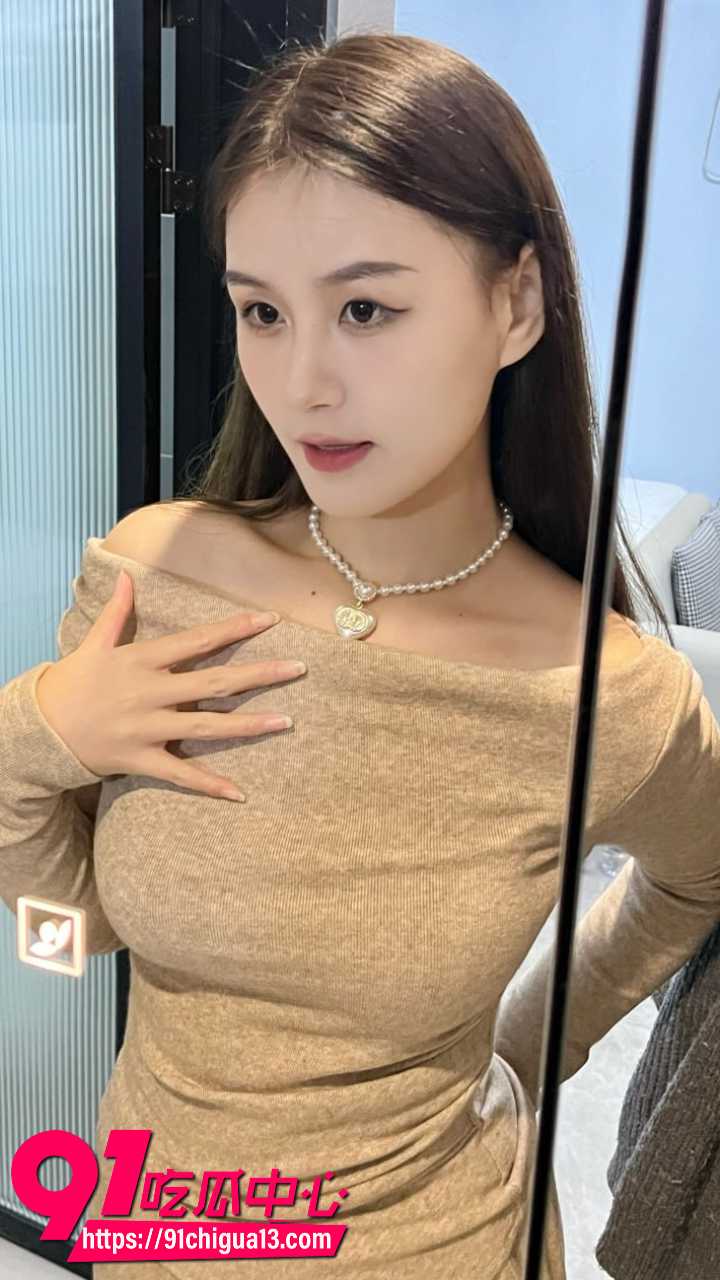 南京艺术学院赵婧琪反差视频泄密 甜美舞蹈学妹高柔韧度被金主狂操