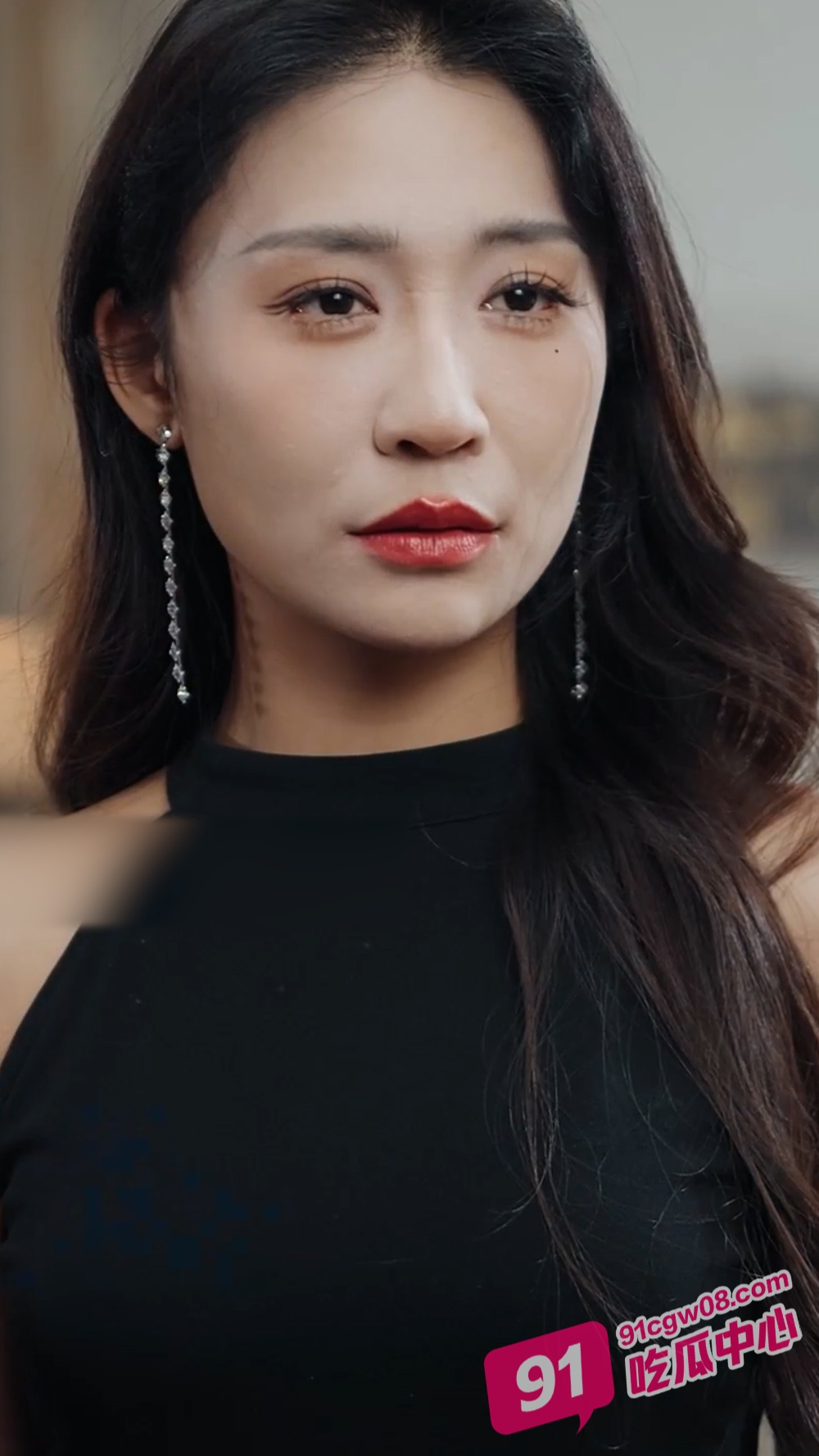 擦边网剧：年轻漂亮小保姆竟是心机婊！为上位色诱老教授 剧情精彩超上头！ 配图5