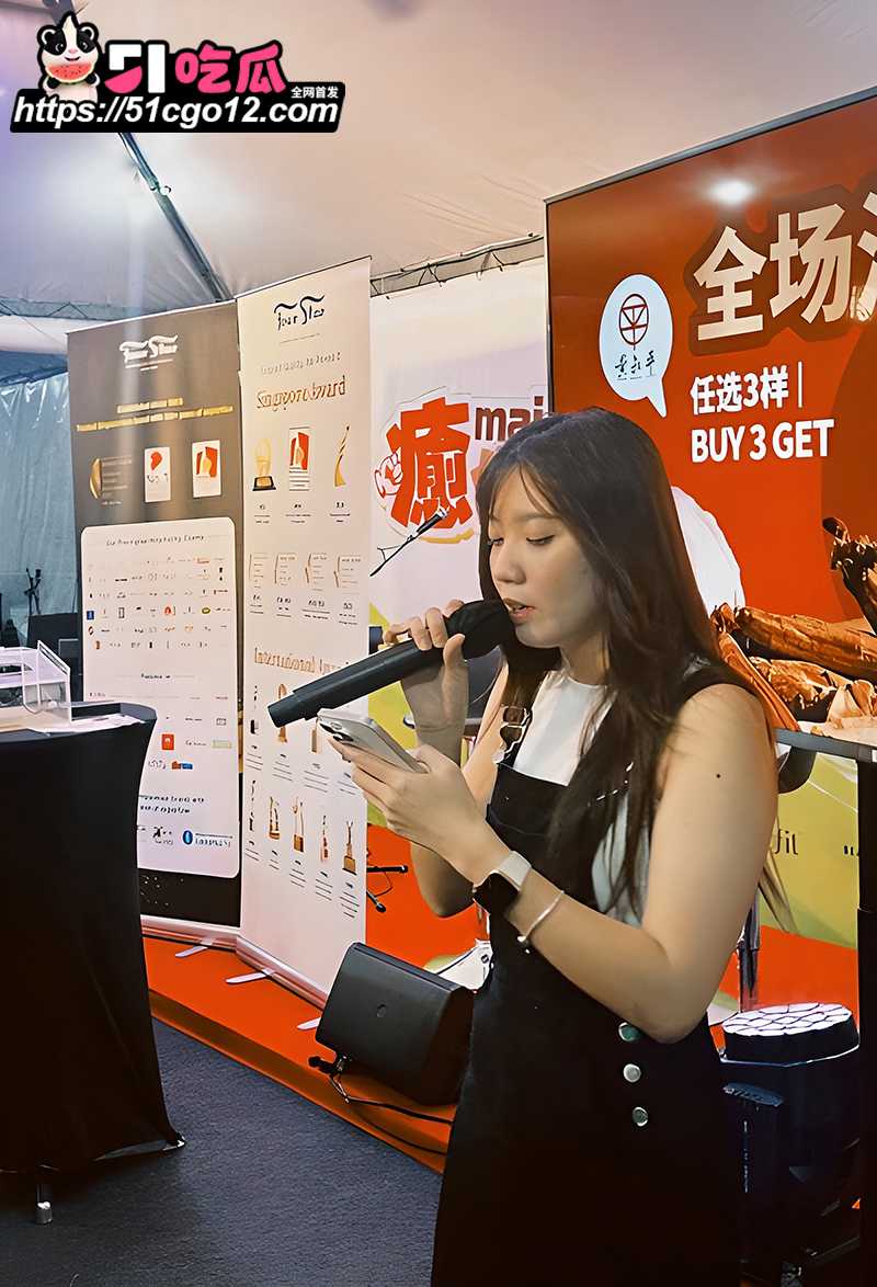 极品高颜值博主eiloumeiys性爱视频流出7拷贝
