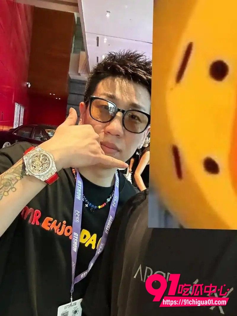 滑雪圈大瓜升级!千万网红老白抠门不给3000陪滑费17 滑雪圈大瓜升级!千万网红老白抠门不给3000陪滑费17