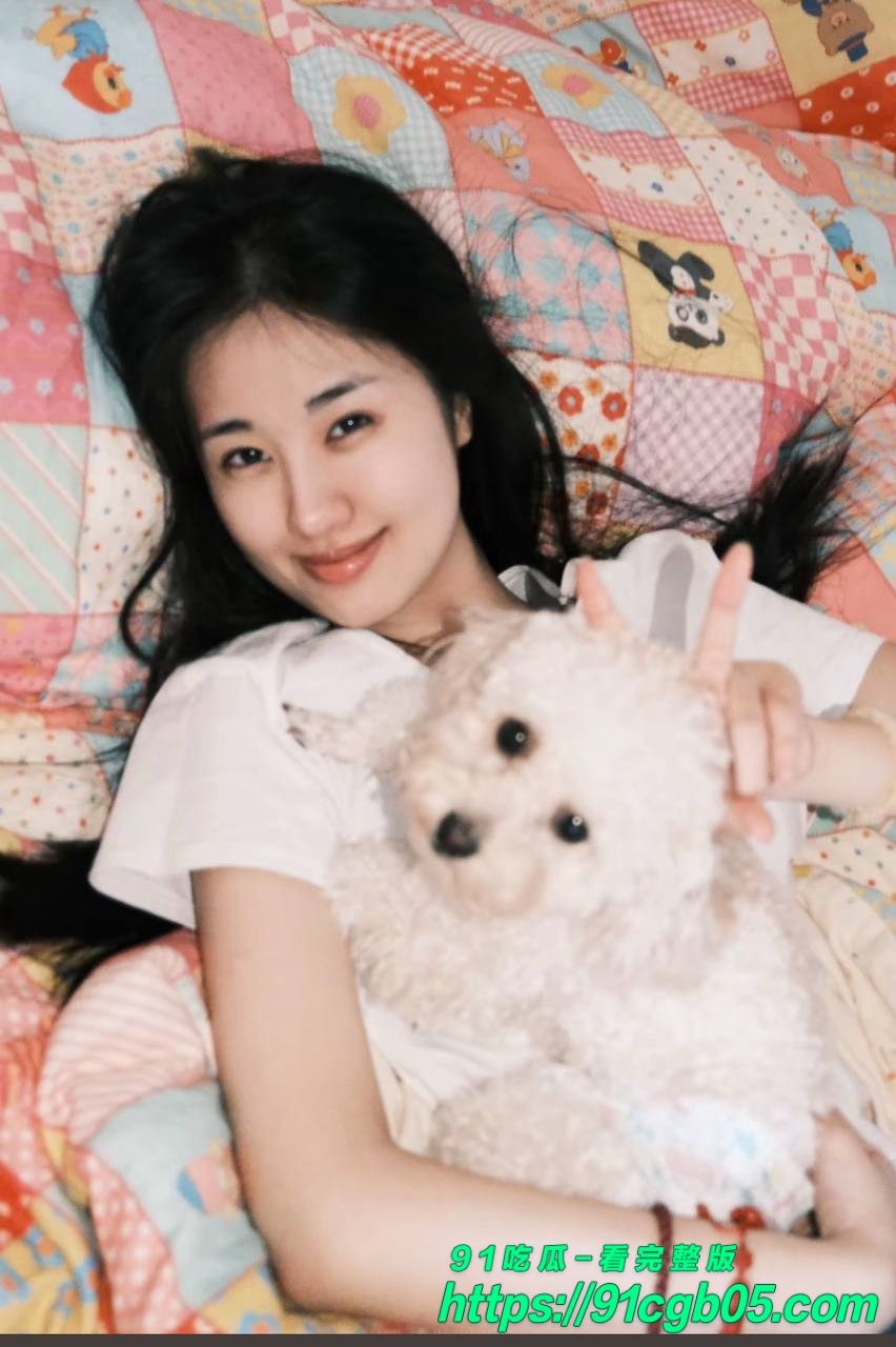 女友李禹熹曝光男演员荣梓杉家暴出轨33