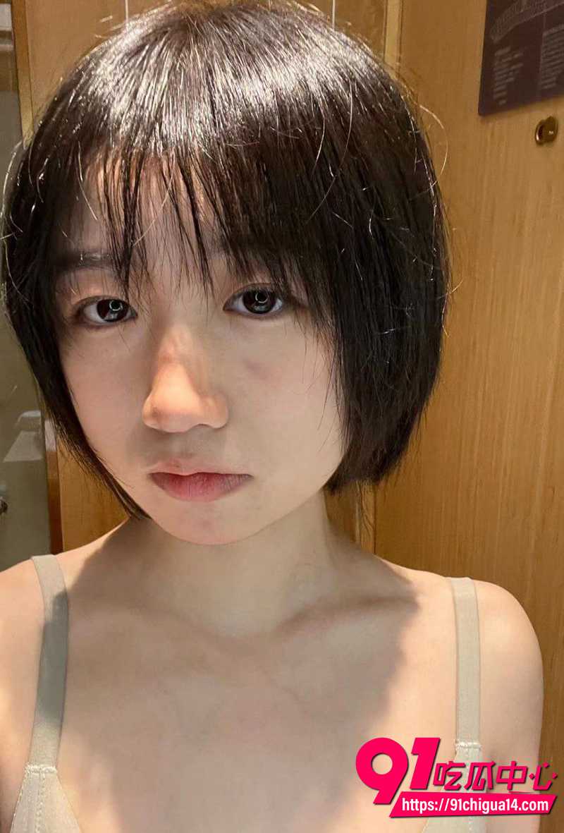 河北工商学院眼镜婊张思柠 4 河北工商学院眼镜婊张思柠 4