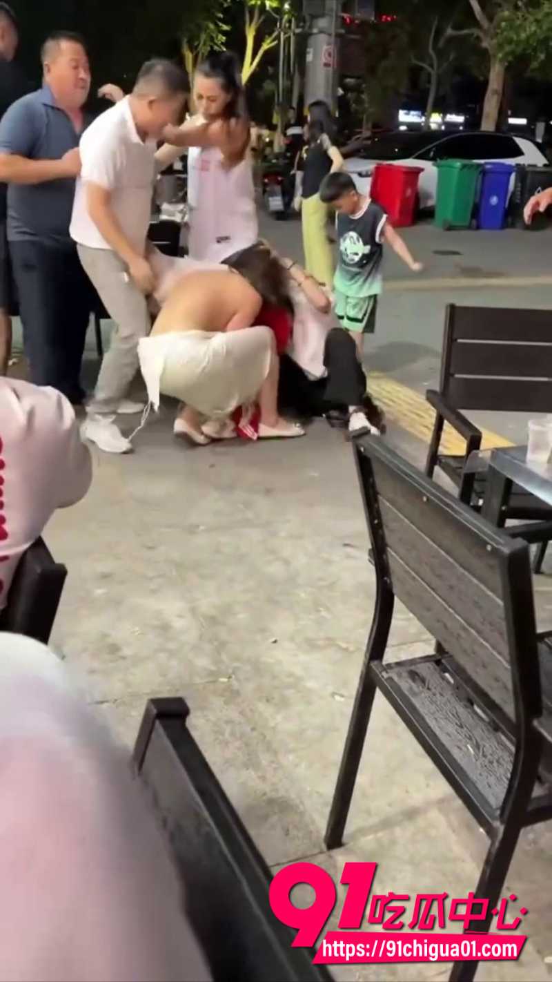 原配怒打小三3