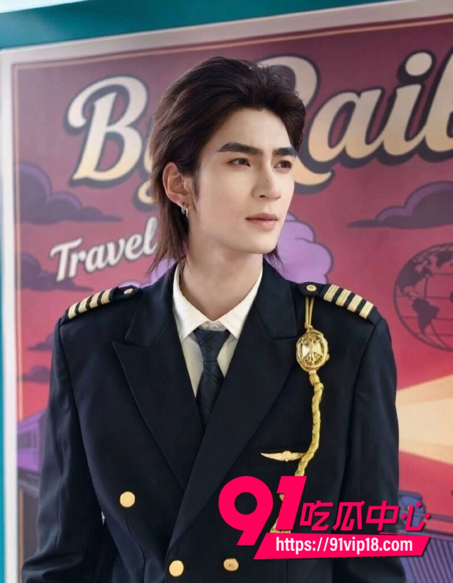 抖音男网红彭鹏23 抖音男网红彭鹏23