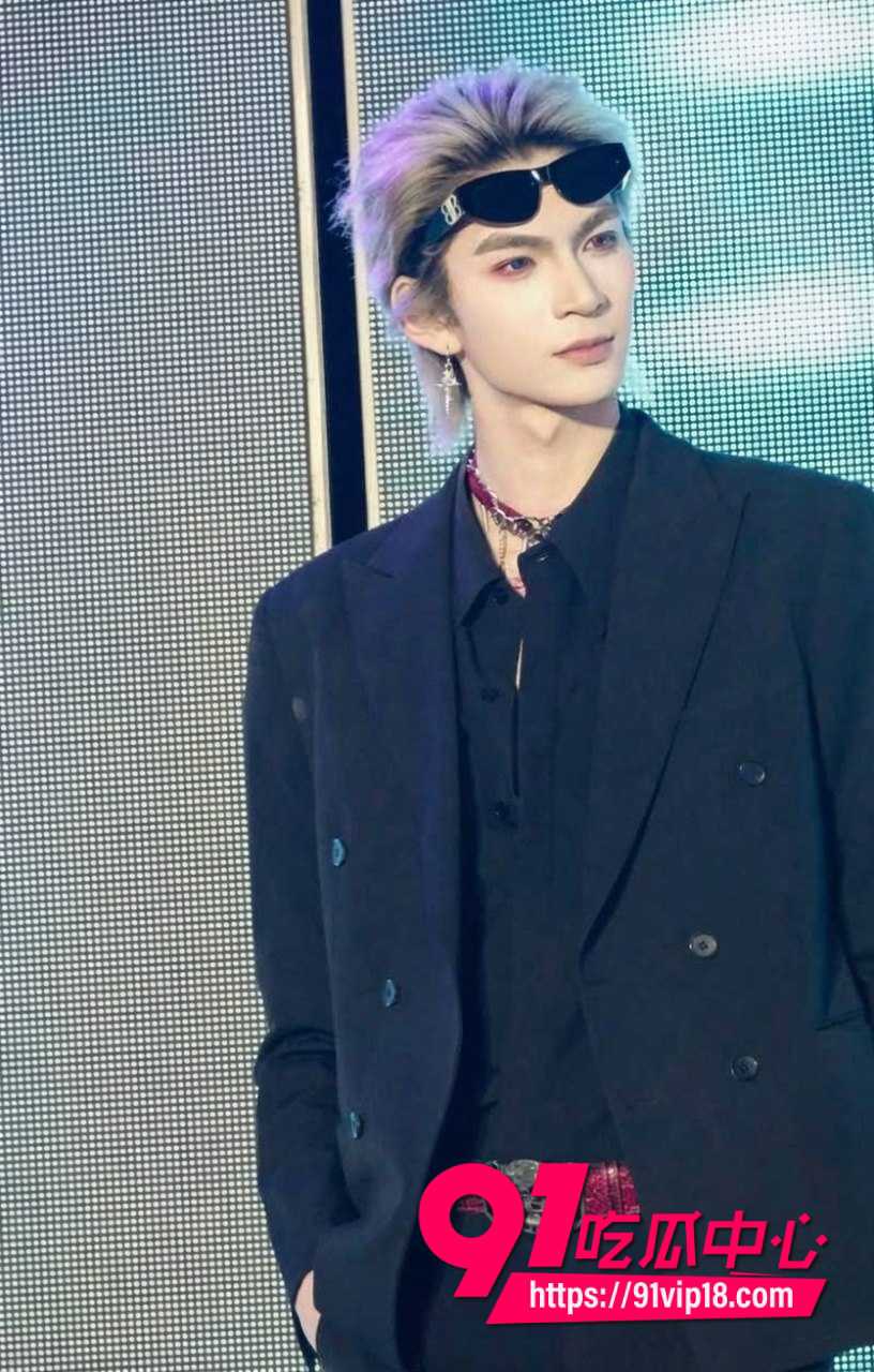 抖音男网红彭鹏21 抖音男网红彭鹏21