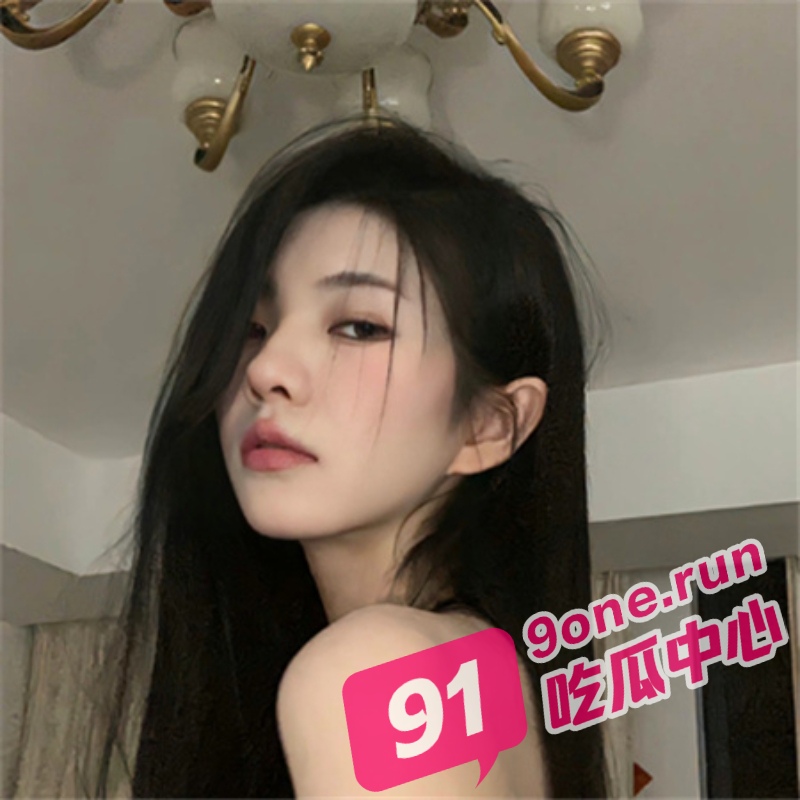 安徽保时捷女销售的秘诀 甘当母狗被老板牵出来溜 撅着屁股等后入！