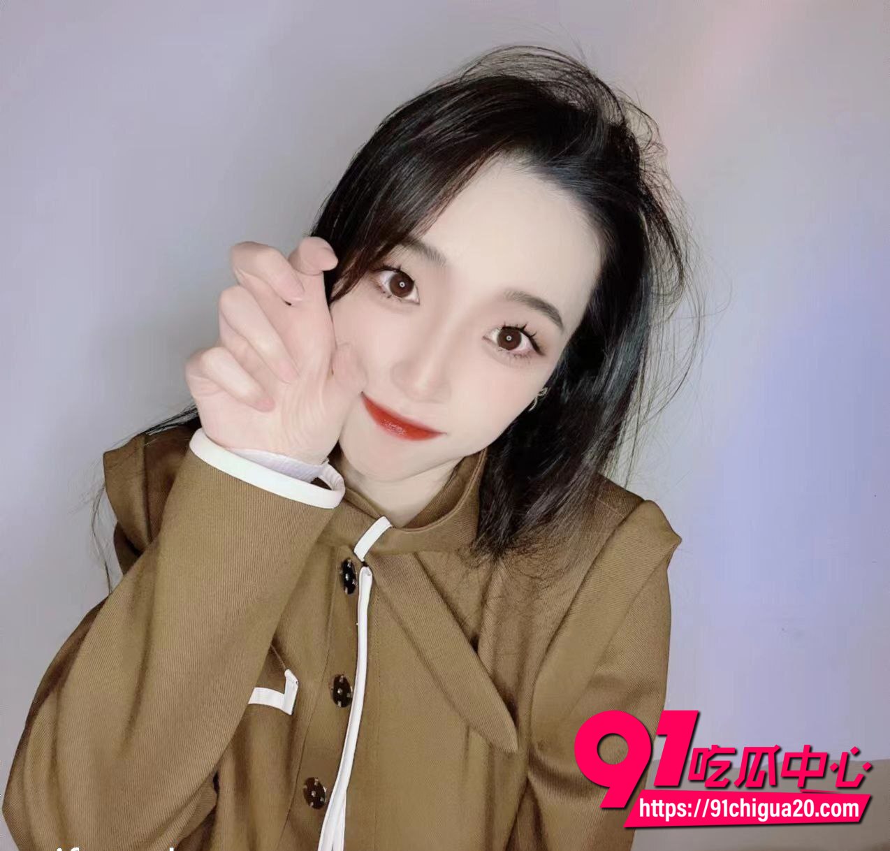 北京人妻姚羡丽出轨被老公发现将性爱视频曝光 被奸夫各种姿势无套抽插白虎骚穴
