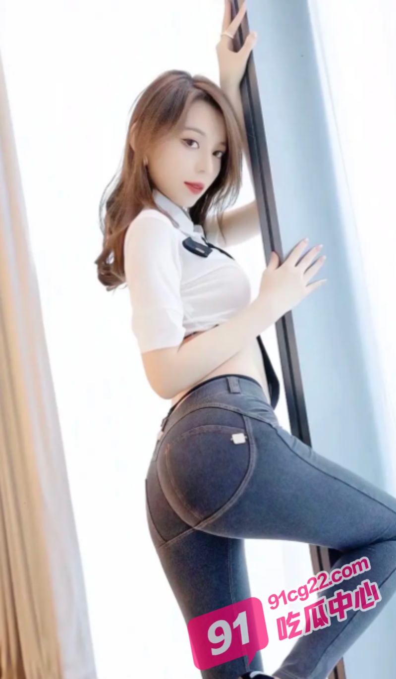 辽宁中学音乐老师 被开发出淫荡本性 性爱造诣已至化境!