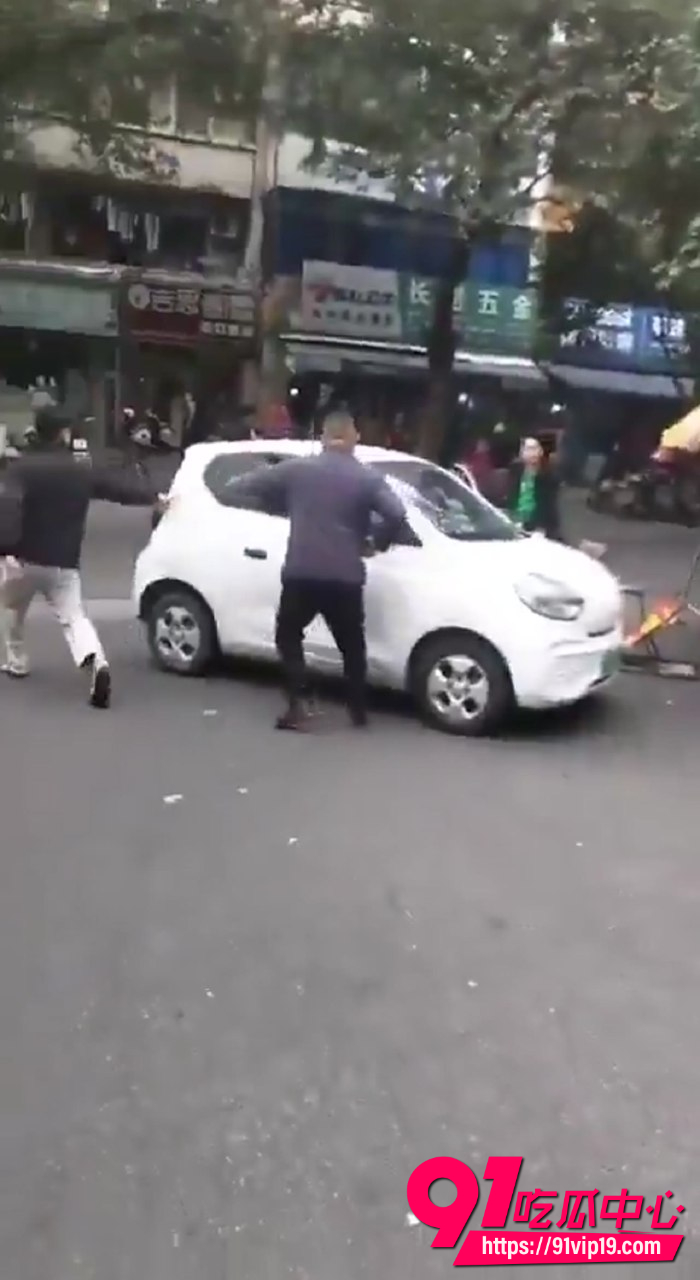 广西鑫宏东海蔬菜批发市场3