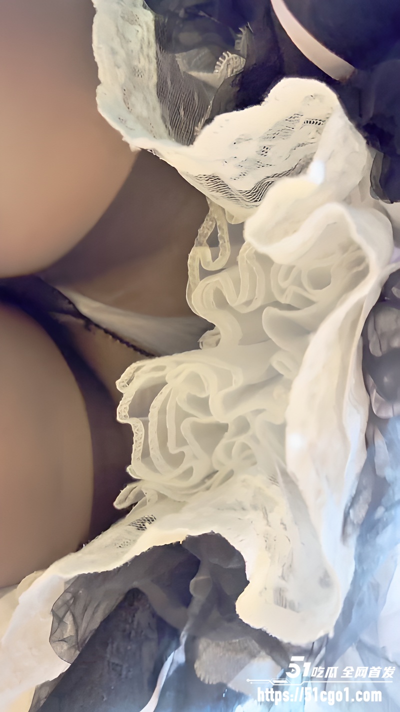 漫展抄底黑丝洛丽塔美女 4 漫展抄底黑丝洛丽塔美女 4