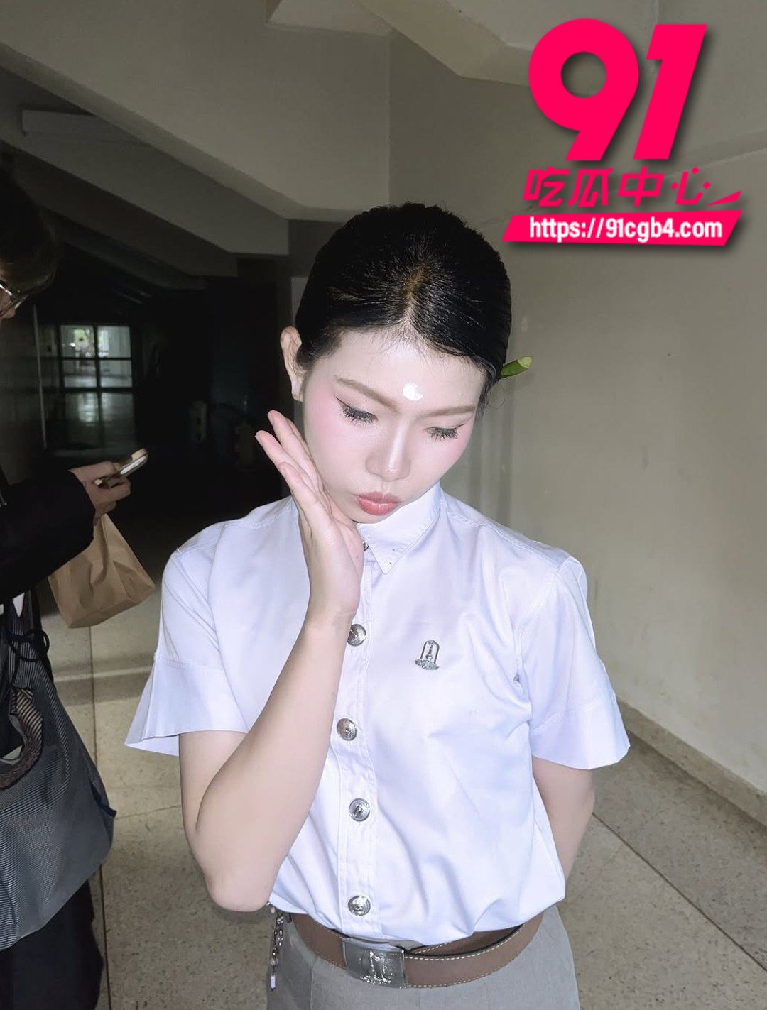 陈丽芳  6
