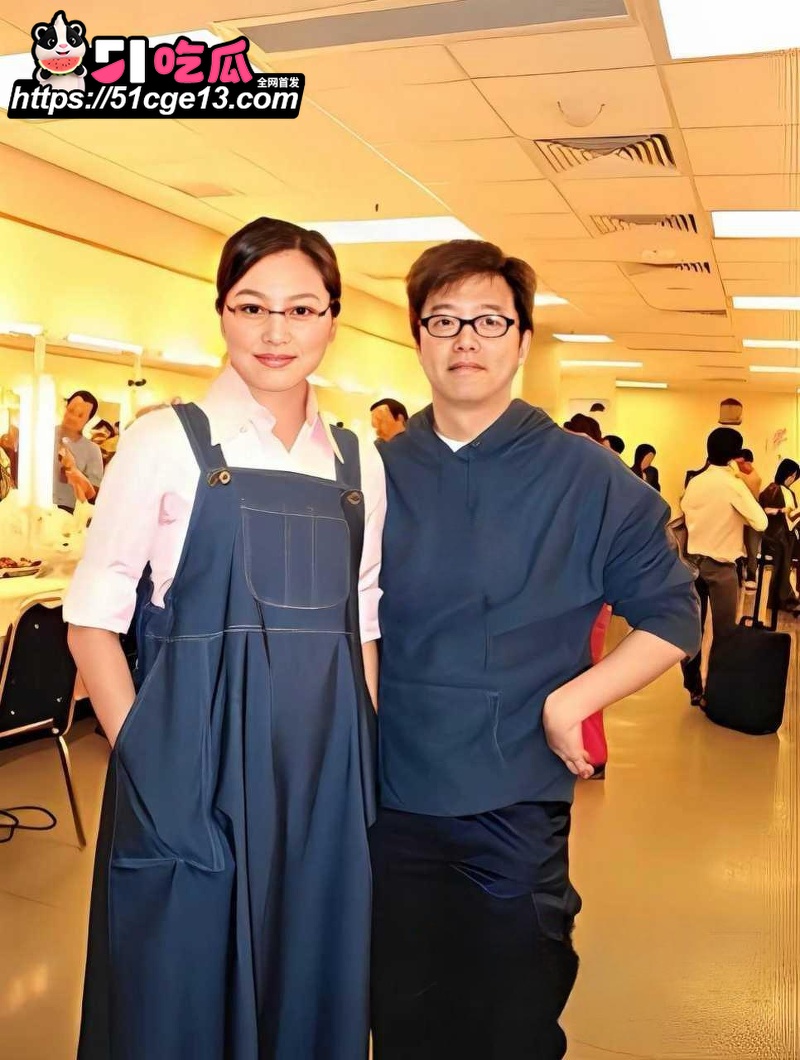 香港导演 张锦程 与老婆 张延 官宣离婚 6