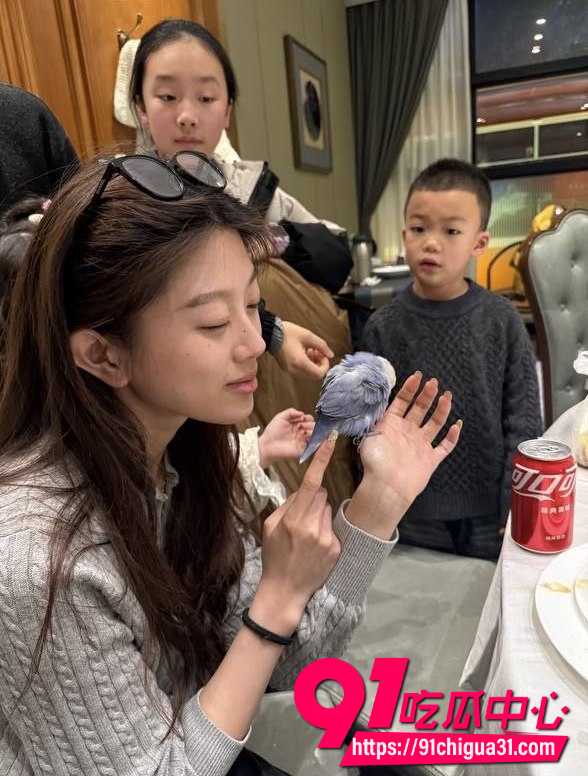 郑玮婷 11 郑玮婷 11