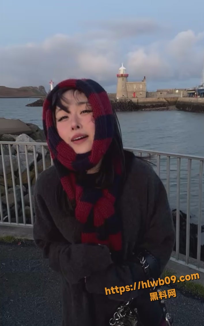 噗噗pupu恋爱vlog开车！齐刘海甜妹海边比耶后车内狂吞巨根 暖宝宝就是男友肉棒！