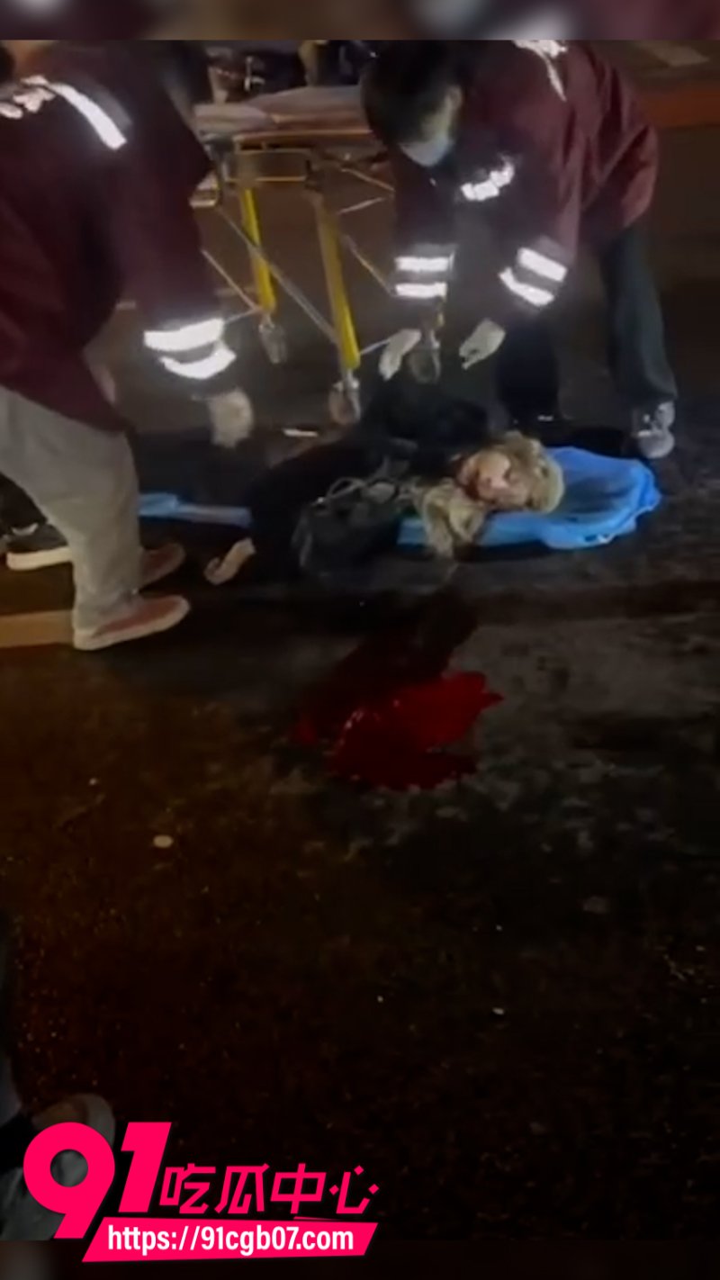 抖音女网黄周周长沙十二兽车祸去世网页素材4