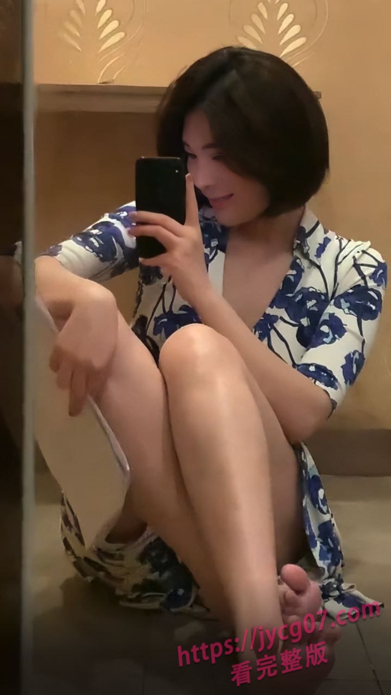 情人节约炮教程！用心套路轻松推倒熟女老师！偷情视频被流出！ 配图3