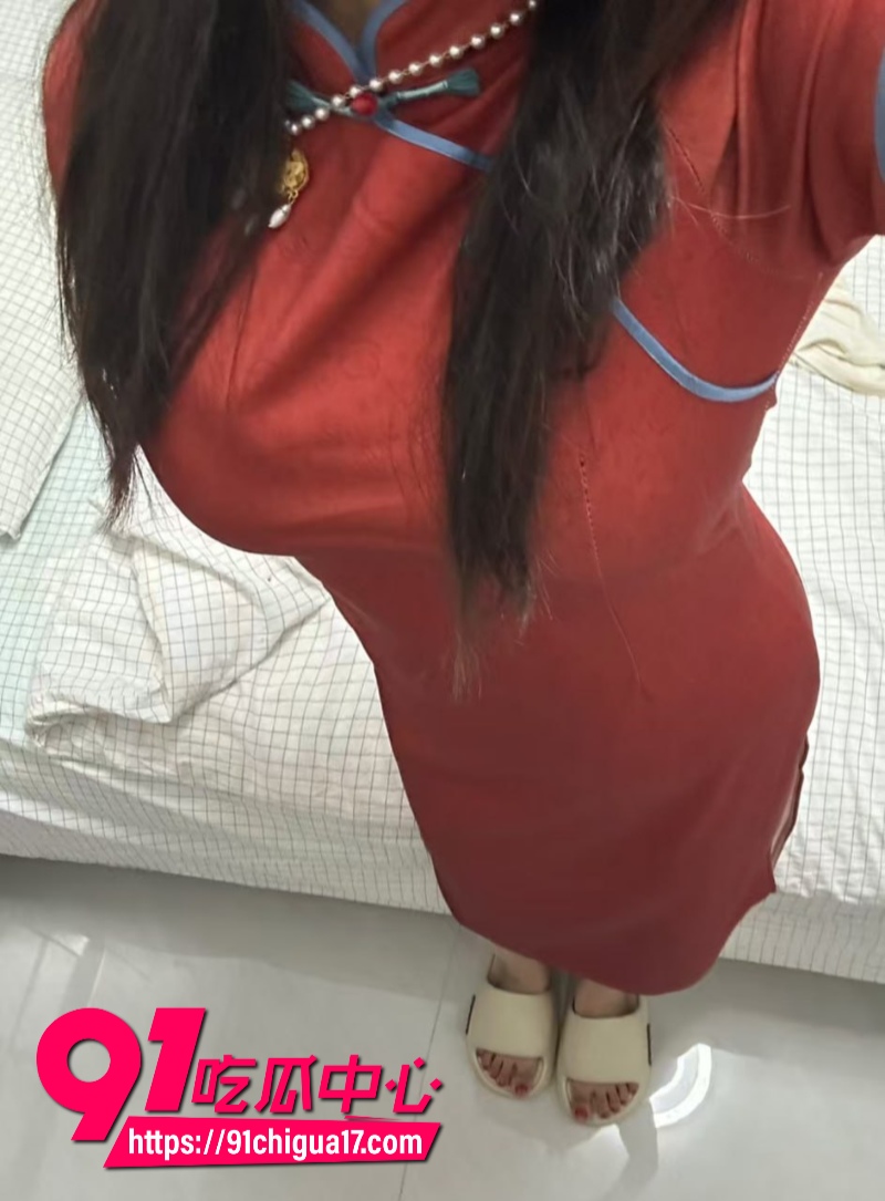 郑州母狗夏楠婷调教第二弹过年期间让她全裸取快递12 郑州母狗夏楠婷调教第二弹过年期间让她全裸取快递12