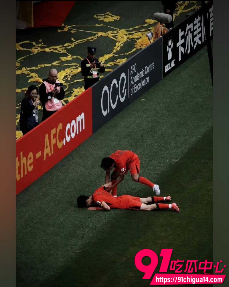 国足球员刘仪阳 8