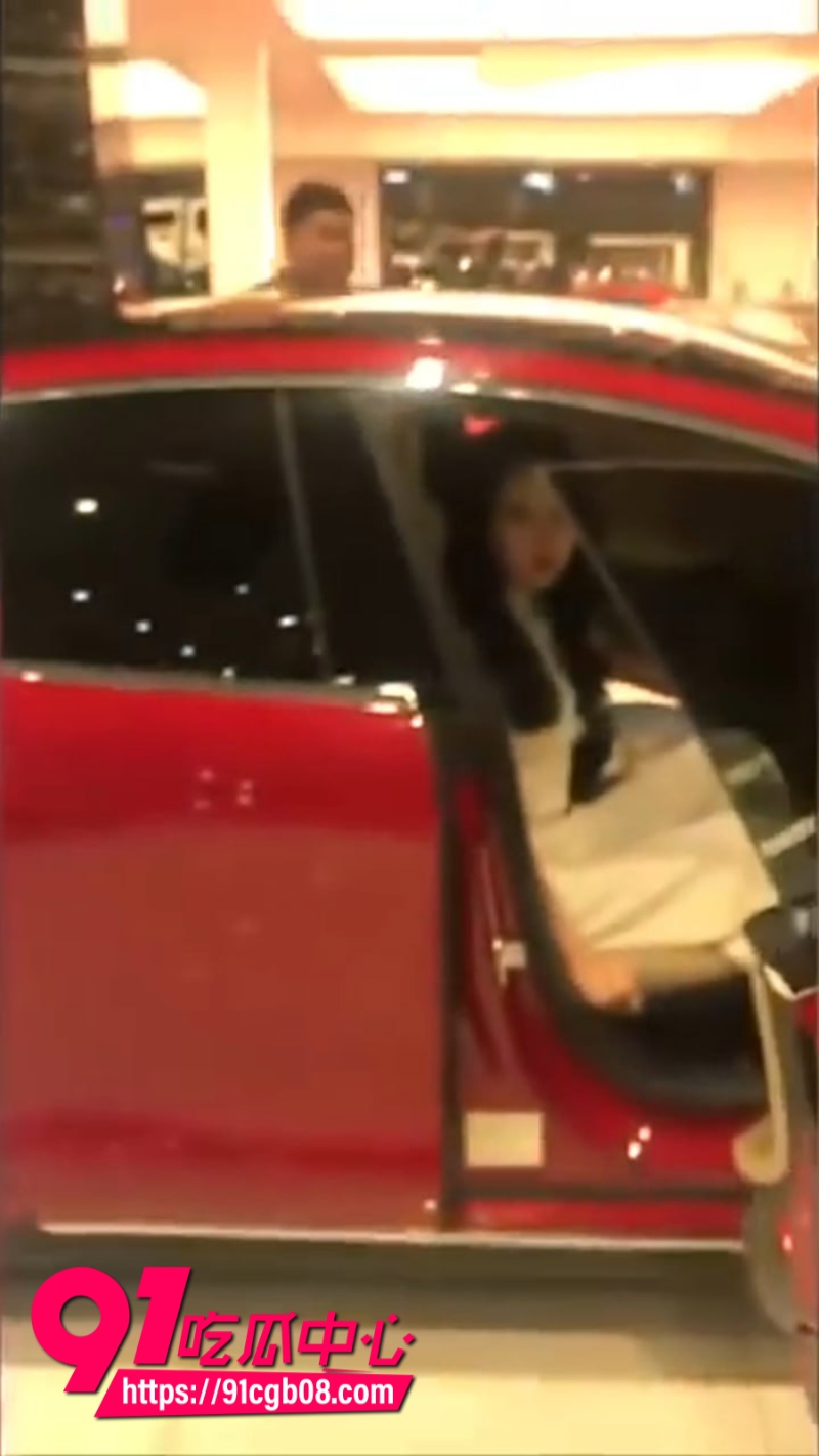 富二代约绿茶婊 欣杨 车展大胆调教7
