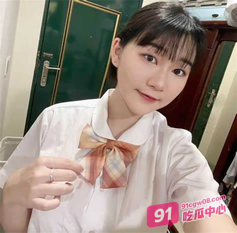 台湾网黄魏乔安新作 淫荡紧穴的扩张训练 与小姊姊优娜Una上演多人运动！ 配图3