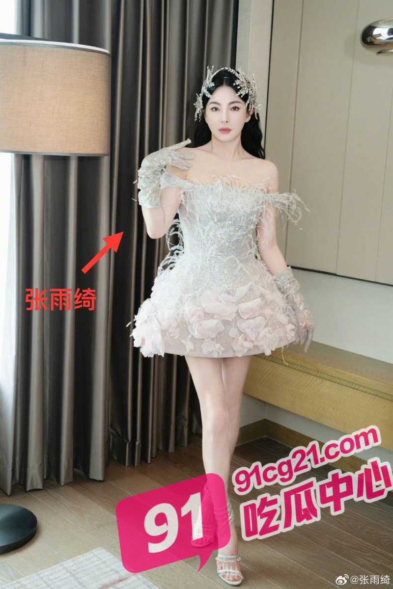 17_W_800px.jpg