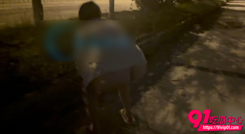 海角大神妈妈的丰乳肥臀 1 海角大神妈妈的丰乳肥臀 1