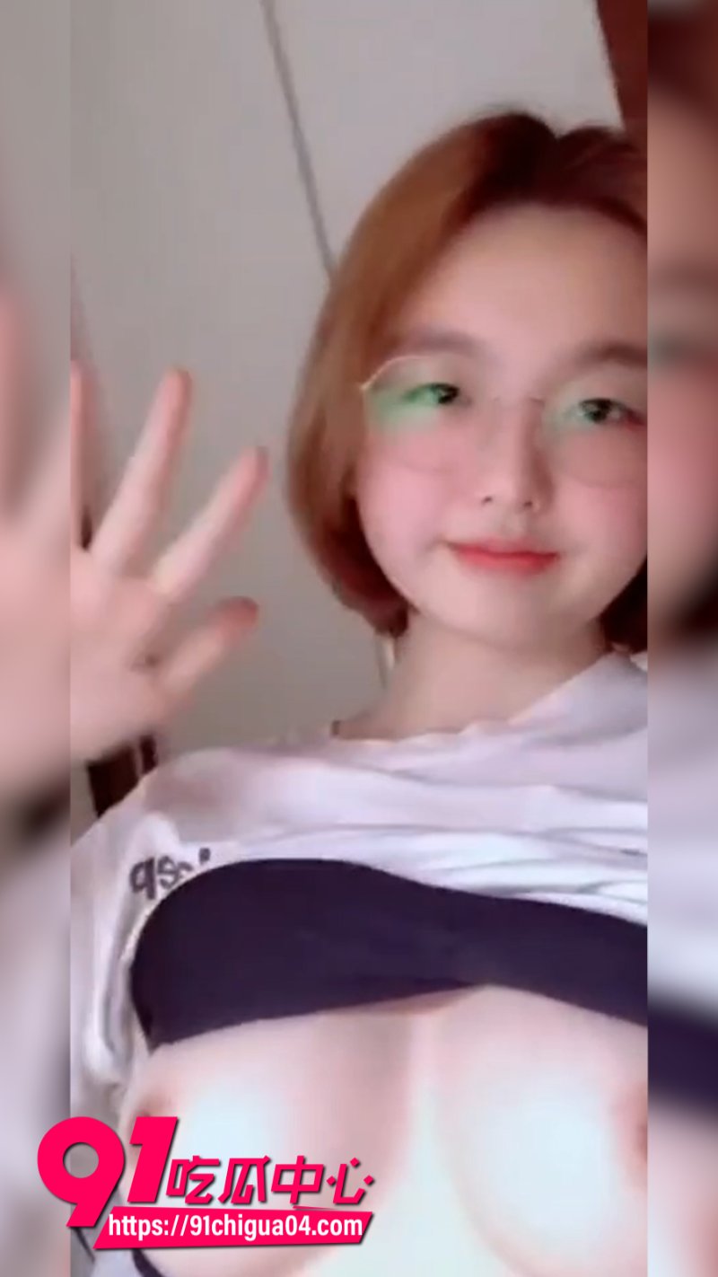 江苏东南大学张佳渝被男友曝光自慰画面10 江苏东南大学张佳渝被男友曝光自慰画面10