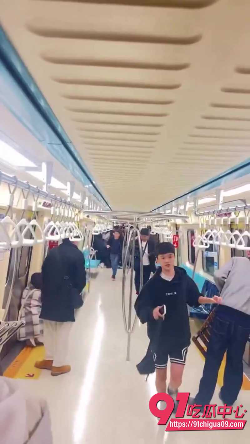 台湾捷运恐慌发作 8