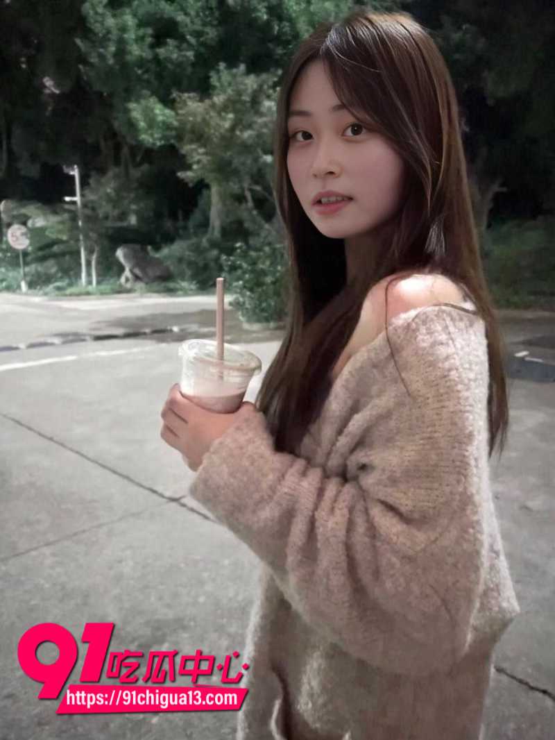 安徽女大学生张雪莹 裸贷给男友买手机 逾期还不上钱被全网曝光