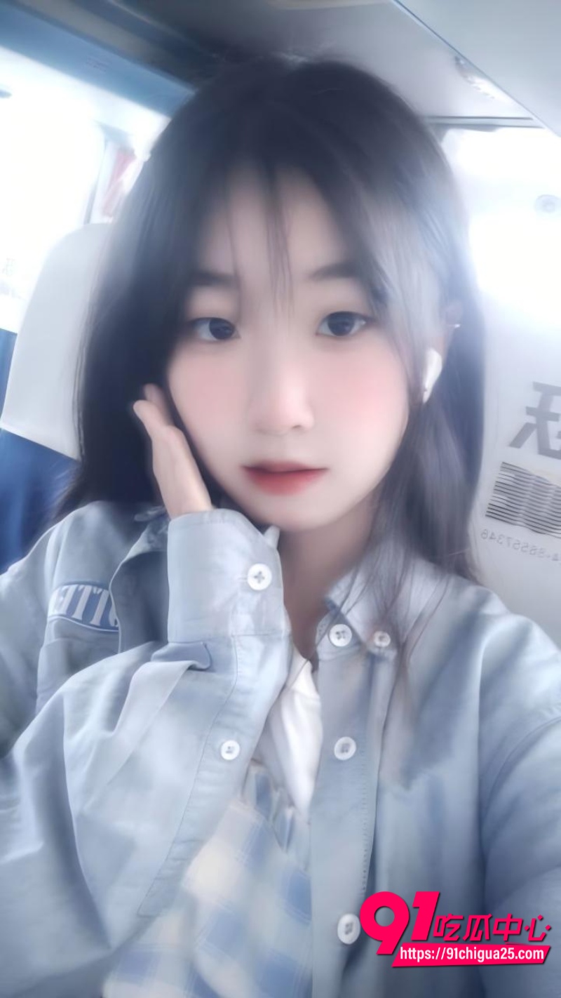 合肥女高马欣怡和前男友出租房啪啪3
