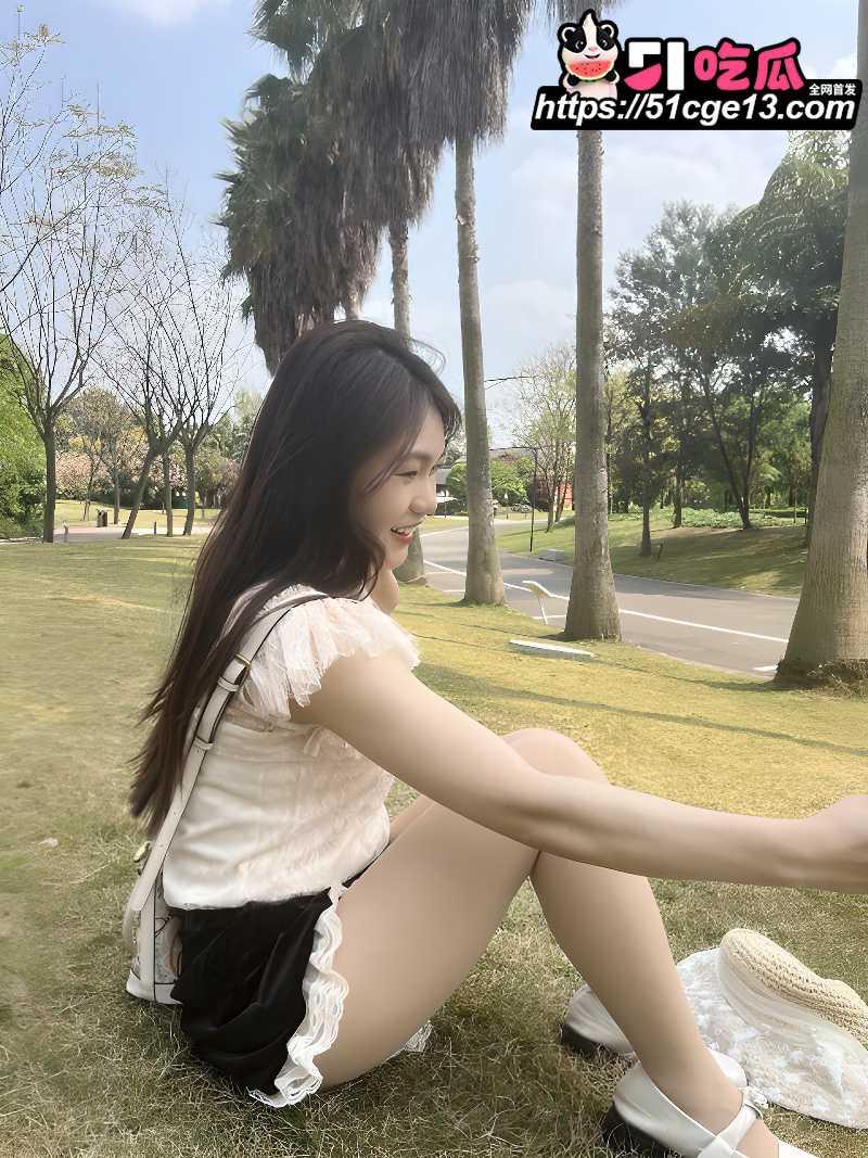 清纯大学生性爱合集流出 2