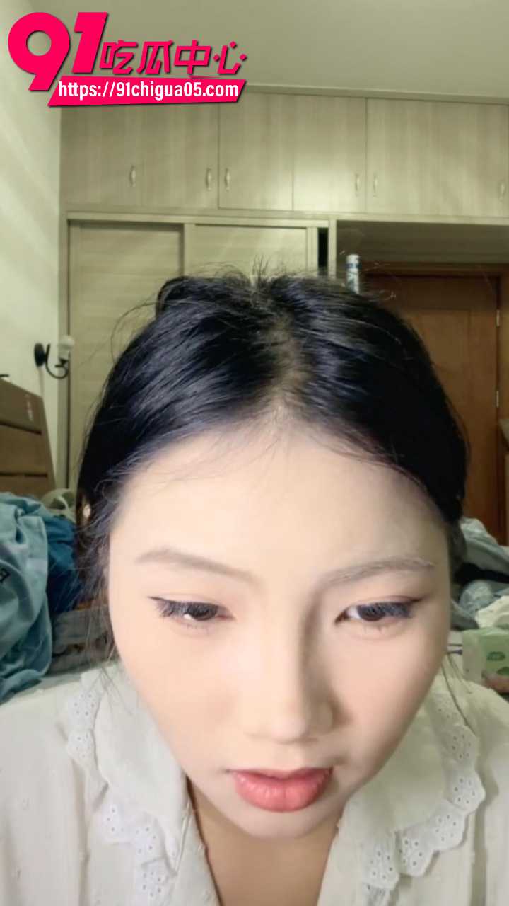 全网最火眼镜妹困困兔自慰6 全网最火眼镜妹困困兔自慰6