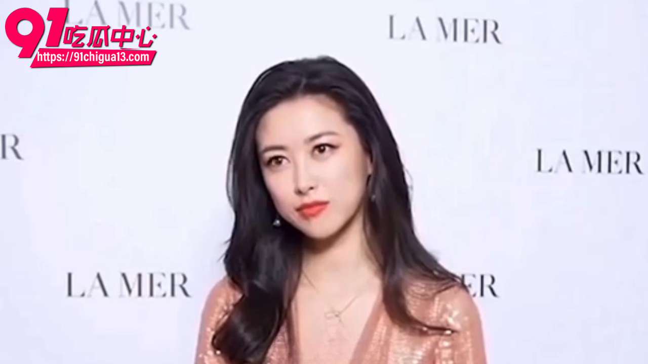 朱珠年轻时海外放飞自我 跟黑人大屌激情爆操 现在嫁素人老公装纯