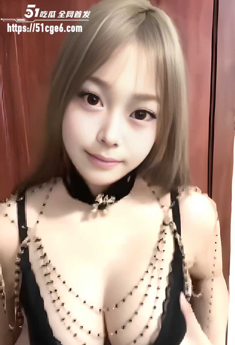 反差大胸女孩郭鑫源与炮友做爱自拍 1